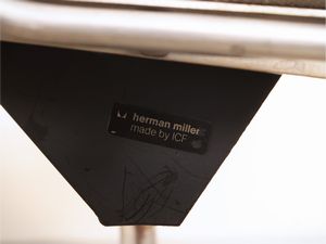 Charles & Ray Eames : Sedia girevole EA108  - Asta La casa moderna - Associazione Nazionale - Case d'Asta italiane