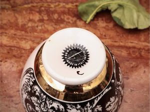 Piero Fornasetti : Serie di cinque coppette da aperitivo in ceramica snmaltata  - Asta La casa moderna - Associazione Nazionale - Case d'Asta italiane