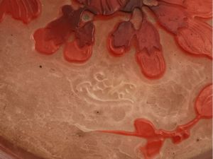 Émile Gallé : Scatola in vetro doppio a cammeo, 1900 circa  - Asta La casa moderna - Associazione Nazionale - Case d'Asta italiane