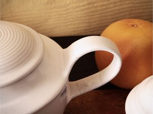 Servizio da t in ceramica bianca, Franco Bucci  - Asta La casa moderna - Associazione Nazionale - Case d'Asta italiane