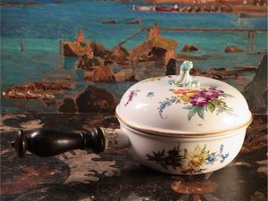 Scaldavivande in porcellana, Meissen  - Asta La casa moderna - Associazione Nazionale - Case d'Asta italiane