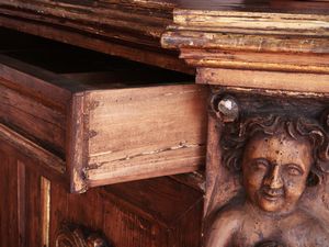 Credenza in legno tenero  - Asta La casa moderna - Associazione Nazionale - Case d'Asta italiane