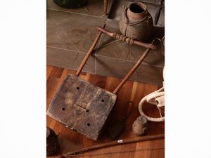 Assortimento di strumenti musicali tribali  - Asta La casa moderna - Associazione Nazionale - Case d'Asta italiane