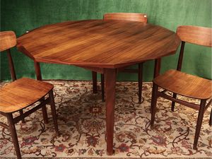 Tavolo da pranzo TPA 18 in legni esotici, 1960  - Asta La casa moderna - Associazione Nazionale - Case d'Asta italiane