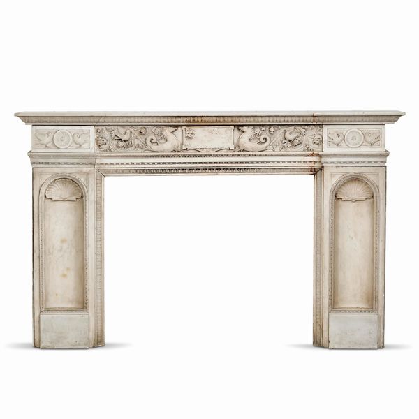 IMPORTANTE FRONTE DI CAMINO, NAPOLI, SECOLO XIX  - Asta INTERNATIONAL FINE ART - Associazione Nazionale - Case d'Asta italiane