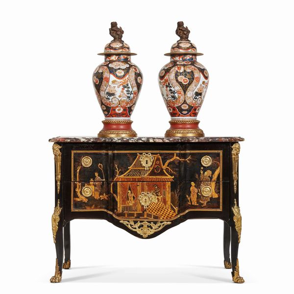 COPPIA DI POTICHES, GIAPPONE, SECOLO XVIII  - Asta INTERNATIONAL FINE ART - Associazione Nazionale - Case d'Asta italiane