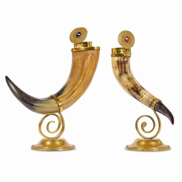 DUE CORNUCOPIE, INGHILTERRA, SECOLO XX  - Asta INTERNATIONAL FINE ART - Associazione Nazionale - Case d'Asta italiane