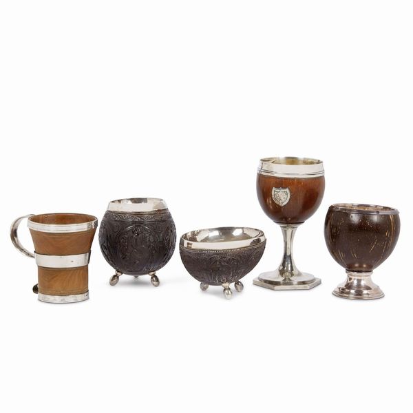 ASSORTIMENTO DI BOCCALI, INGHILTERRA, SECOLO XX  - Asta INTERNATIONAL FINE ART - Associazione Nazionale - Case d'Asta italiane