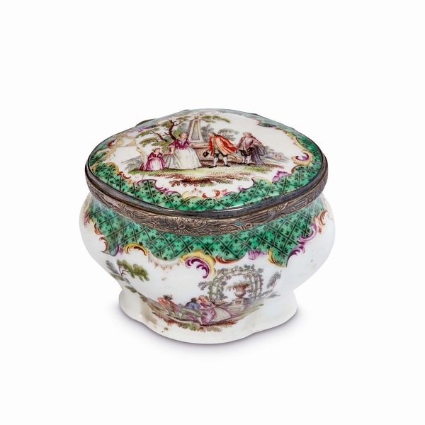 TABACCHIERA, MEISSEN, SECOLO XVIII  - Asta INTERNATIONAL FINE ART - Associazione Nazionale - Case d'Asta italiane