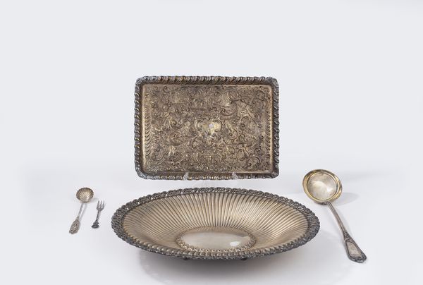 Lotto di cinque oggetti  - Asta Argenti del XX Secolo - Associazione Nazionale - Case d'Asta italiane