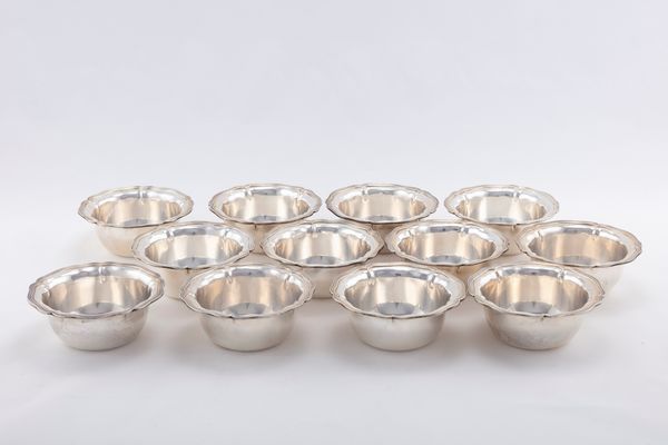 Miracoli : Dodici ciotole lavadita  - Asta Argenti del XX Secolo - Associazione Nazionale - Case d'Asta italiane