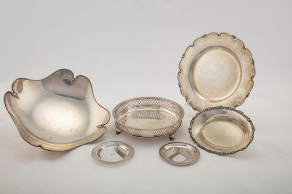 Lotto di sei oggetti  - Asta Argenti del XX Secolo - Associazione Nazionale - Case d'Asta italiane