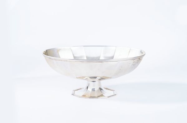 Alzata centrotavola  - Asta Argenti del XX Secolo - Associazione Nazionale - Case d'Asta italiane