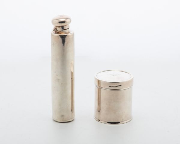 Scatola e fiaschetta  - Asta Argenti del XX Secolo - Associazione Nazionale - Case d'Asta italiane