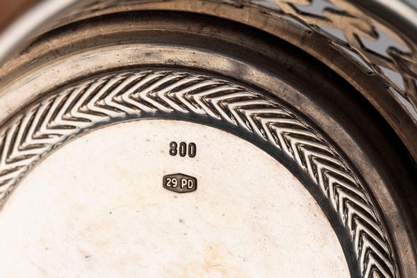 Lotto di tre oggetti  - Asta Argenti del XX Secolo - Associazione Nazionale - Case d'Asta italiane