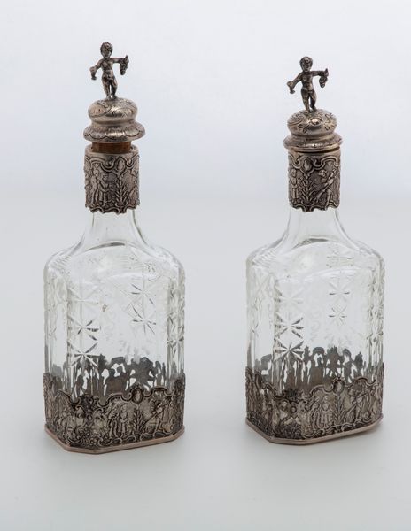 Coppia di bottiglie  - Asta Argenti del XX Secolo - Associazione Nazionale - Case d'Asta italiane