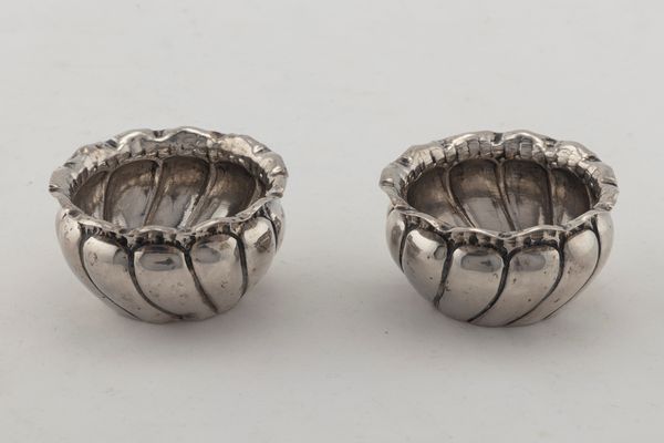 Miracoli : Coppia di ciotole lavadita  - Asta Argenti del XX Secolo - Associazione Nazionale - Case d'Asta italiane