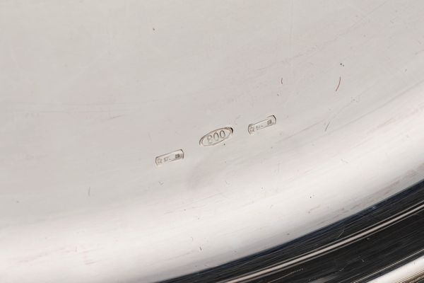 Due vassoi  - Asta Argenti del XX Secolo - Associazione Nazionale - Case d'Asta italiane