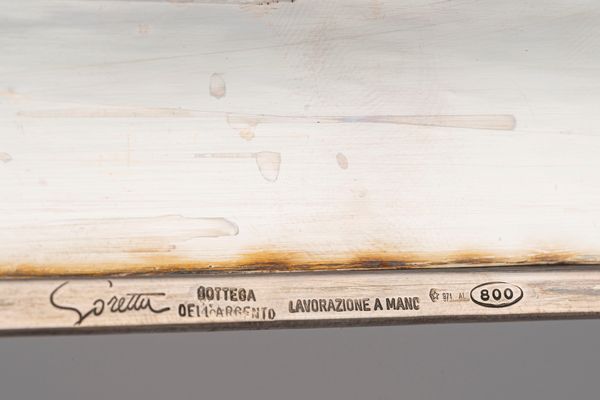 Due vassoi  - Asta Argenti del XX Secolo - Associazione Nazionale - Case d'Asta italiane