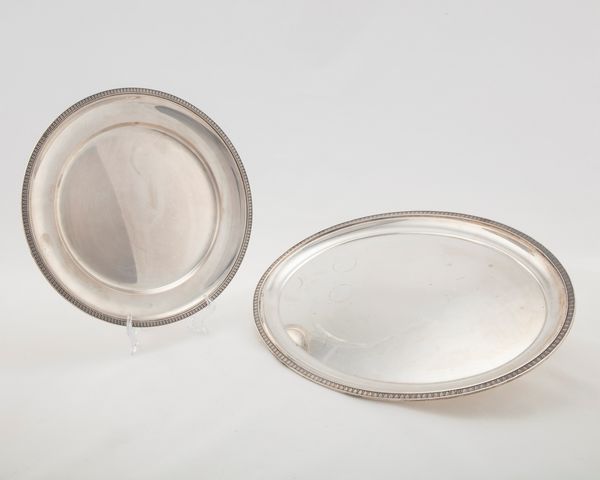 Piatto da portata e vassoio  - Asta Argenti del XX Secolo - Associazione Nazionale - Case d'Asta italiane