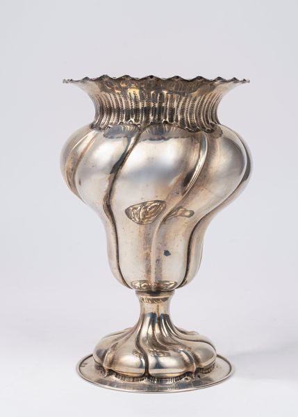 Vaso  - Asta Argenti del XX Secolo - Associazione Nazionale - Case d'Asta italiane