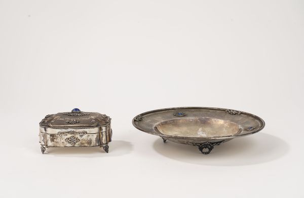 Scatola portagioie e alzatina  - Asta Argenti del XX Secolo - Associazione Nazionale - Case d'Asta italiane