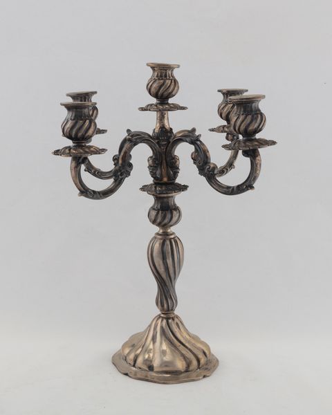 Candelabro a cinque fiamme  - Asta Argenti del XX Secolo - Associazione Nazionale - Case d'Asta italiane