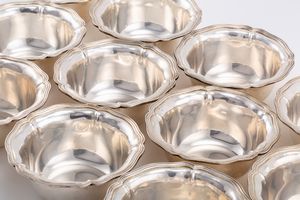 Miracoli : Dodici ciotole lavadita  - Asta Argenti del XX Secolo - Associazione Nazionale - Case d'Asta italiane