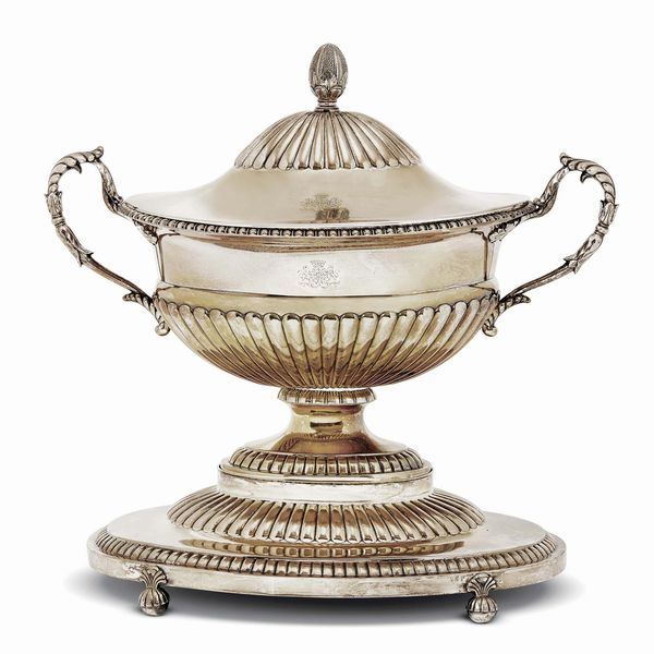 GRANDE ZUPPIERA BIANSATA, SAN PIETROBURGO, ARGENTIERE GOTTHARD FERDINAND STANG, 1818  - Asta Argenti italiani ed europei - Associazione Nazionale - Case d'Asta italiane