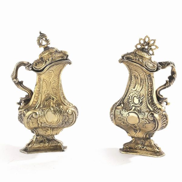 COPPIA DI AMPOLLE, SPAGNA, SECOLO XVIII  - Asta Argenti italiani ed europei - Associazione Nazionale - Case d'Asta italiane