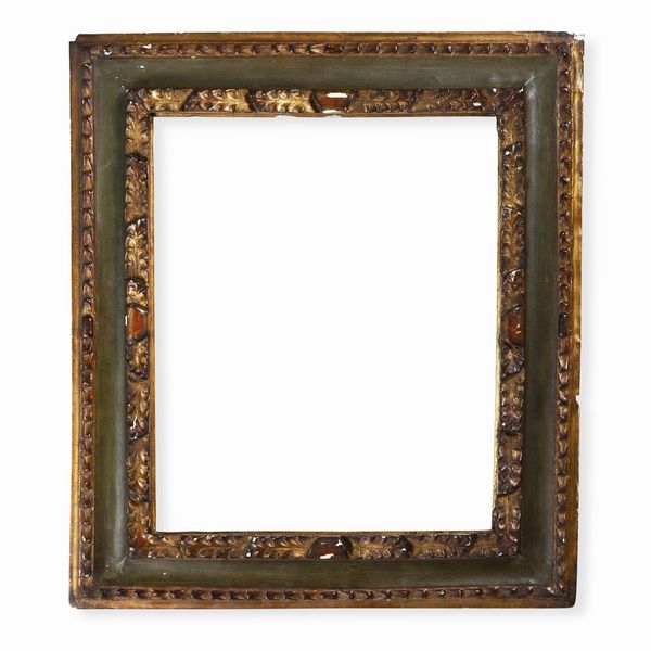 Cornice intagliata dipinta di verde e dorata, Italia centrale XVIII secolo  - Asta Cornici antiche - Associazione Nazionale - Case d'Asta italiane