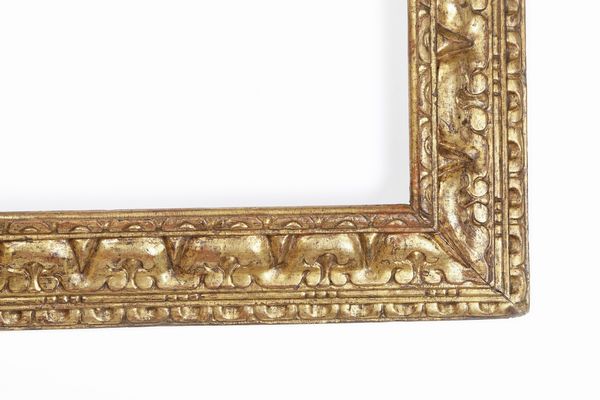 Cornice in legno intagliato e dorato. Emilia XVII secolo  - Asta Cornici antiche - Associazione Nazionale - Case d'Asta italiane