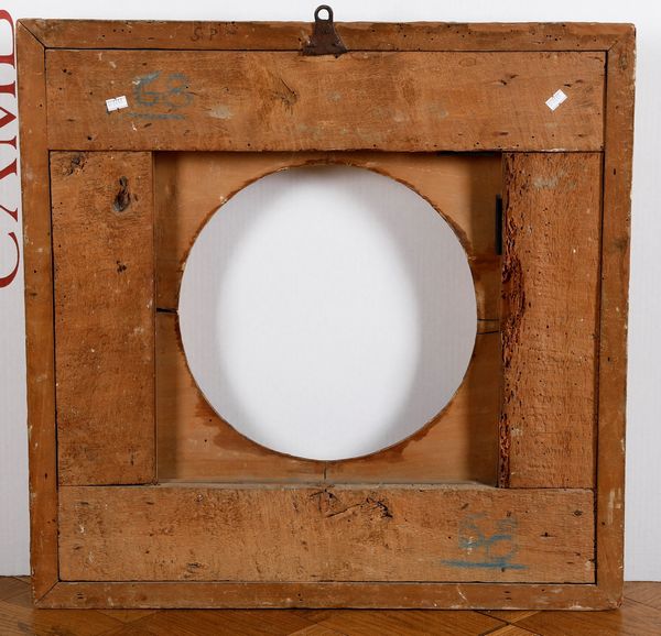 Coppia di cornici quadrangolari in legno intagliato e dorato. Italia centrale XVII secolo  - Asta Cornici antiche - Associazione Nazionale - Case d'Asta italiane