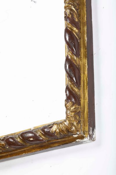 Cornice in legno intagliato, dipinto e dorato. Lombardia XVII secolo  - Asta Cornici antiche - Associazione Nazionale - Case d'Asta italiane