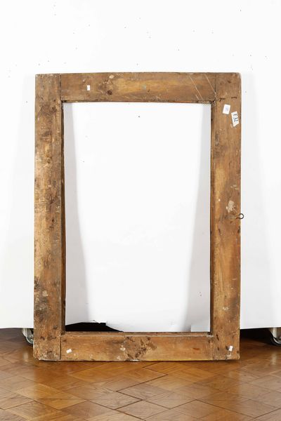 Cornice intagliata, dipinta e dorata. Italia centrale XVIII secolo  - Asta Cornici antiche - Associazione Nazionale - Case d'Asta italiane