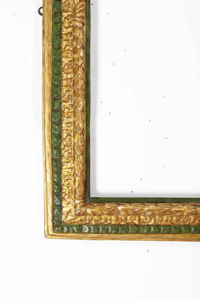 Cornice intagliata, dipinta e dorata. Italia centrale XVIII secolo  - Asta Cornici antiche - Associazione Nazionale - Case d'Asta italiane