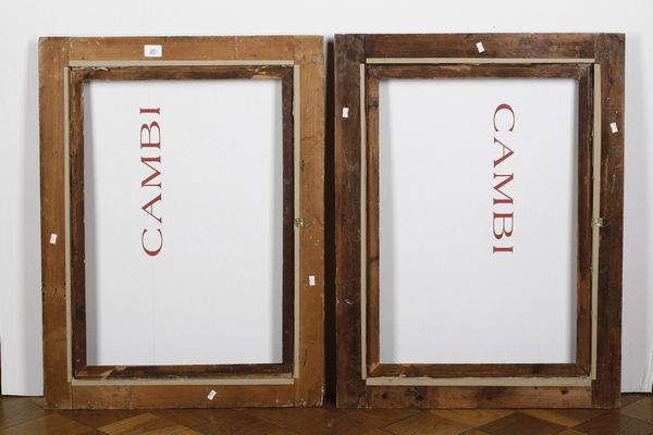 Coppia di cornici in legno intagliato e dorato. Italia centrale XVIII secolo<BR>  - Asta Cornici antiche - Associazione Nazionale - Case d'Asta italiane