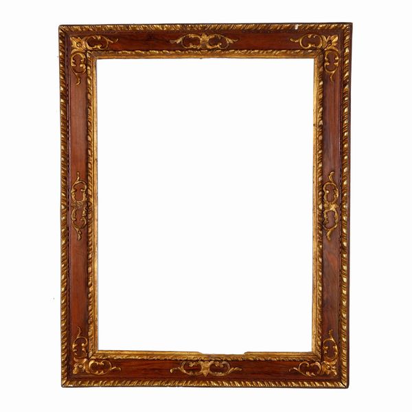 Cornice a cassetta. Toscana XVII secolo  - Asta Cornici antiche - Associazione Nazionale - Case d'Asta italiane