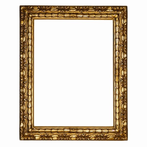 Cornice in legno intagliato e dorato. Italia XVIII secolo  - Asta Cornici antiche - Associazione Nazionale - Case d'Asta italiane