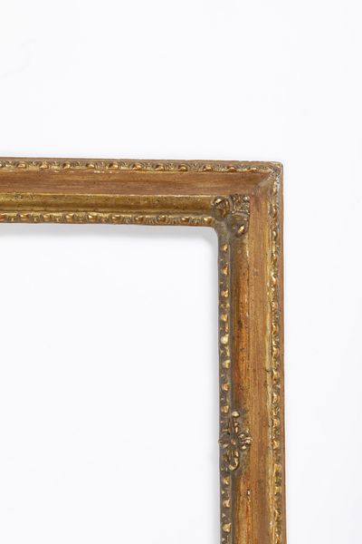 Cornice in legno laccato e dorato con decori in pastiglia. XVIII secolo  - Asta Cornici antiche - Associazione Nazionale - Case d'Asta italiane