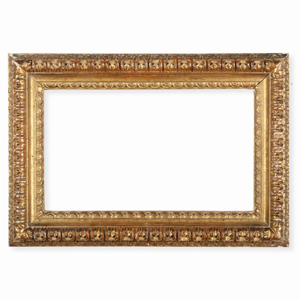 Cornice in legno intagliato e dorato. Roma XVIII secolo  - Asta Cornici antiche - Associazione Nazionale - Case d'Asta italiane