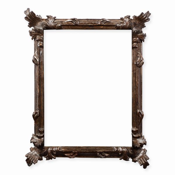 Cornice in legno intagliato e laccato a mecca. Emilia XVII-XVIII secolo  - Asta Cornici antiche - Associazione Nazionale - Case d'Asta italiane