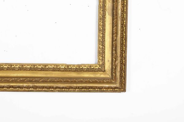 Cornice in legno intagliato e dorato. Roma, XVIII secolo  - Asta Cornici antiche - Associazione Nazionale - Case d'Asta italiane