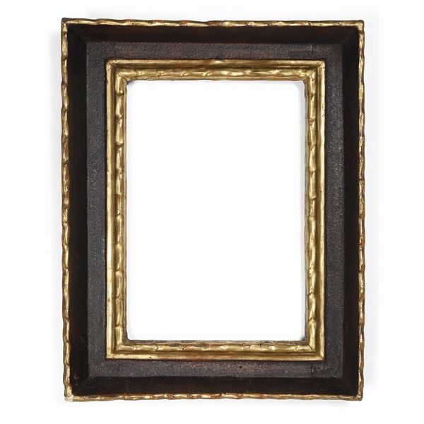 Cornice in legno dipinto e dorato con sagoma a vassoio chiuso. Bologna XVII-XVIII secolo  - Asta Cornici antiche - Associazione Nazionale - Case d'Asta italiane