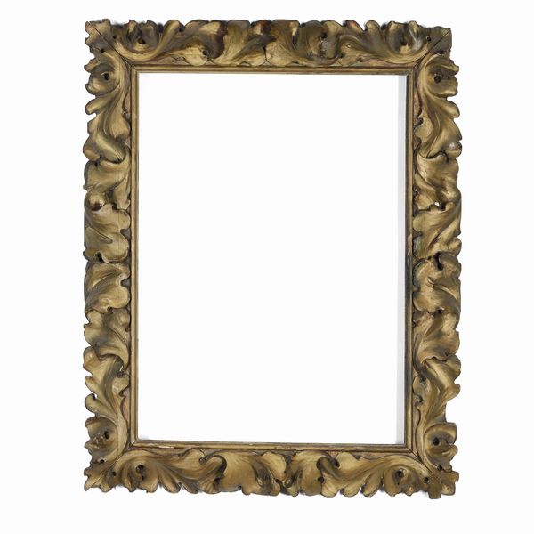 Cornice in stile antico dorata. XX secolo  - Asta Cornici antiche - Associazione Nazionale - Case d'Asta italiane