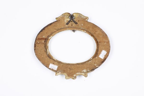 Cornice in legno intagliato, dorato con profili ebanizzati. Italia centrale XVII-XVIII secolo  - Asta Cornici antiche - Associazione Nazionale - Case d'Asta italiane