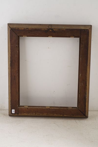 Cornice neoclassica dorata. XIX secolo  - Asta Cornici antiche - Associazione Nazionale - Case d'Asta italiane