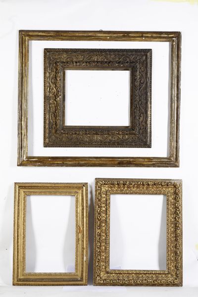 Lotto di sette cornici  - Asta Cornici antiche - Associazione Nazionale - Case d'Asta italiane