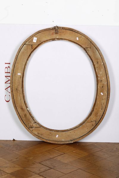 Cornice intagliata e dorata. Italia XVIII-XIX secolo  - Asta Cornici antiche - Associazione Nazionale - Case d'Asta italiane