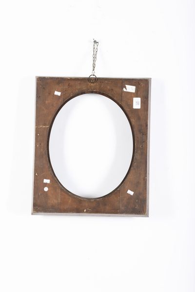 Cornice in noce a luce ovale. XIX secolo  - Asta Cornici antiche - Associazione Nazionale - Case d'Asta italiane